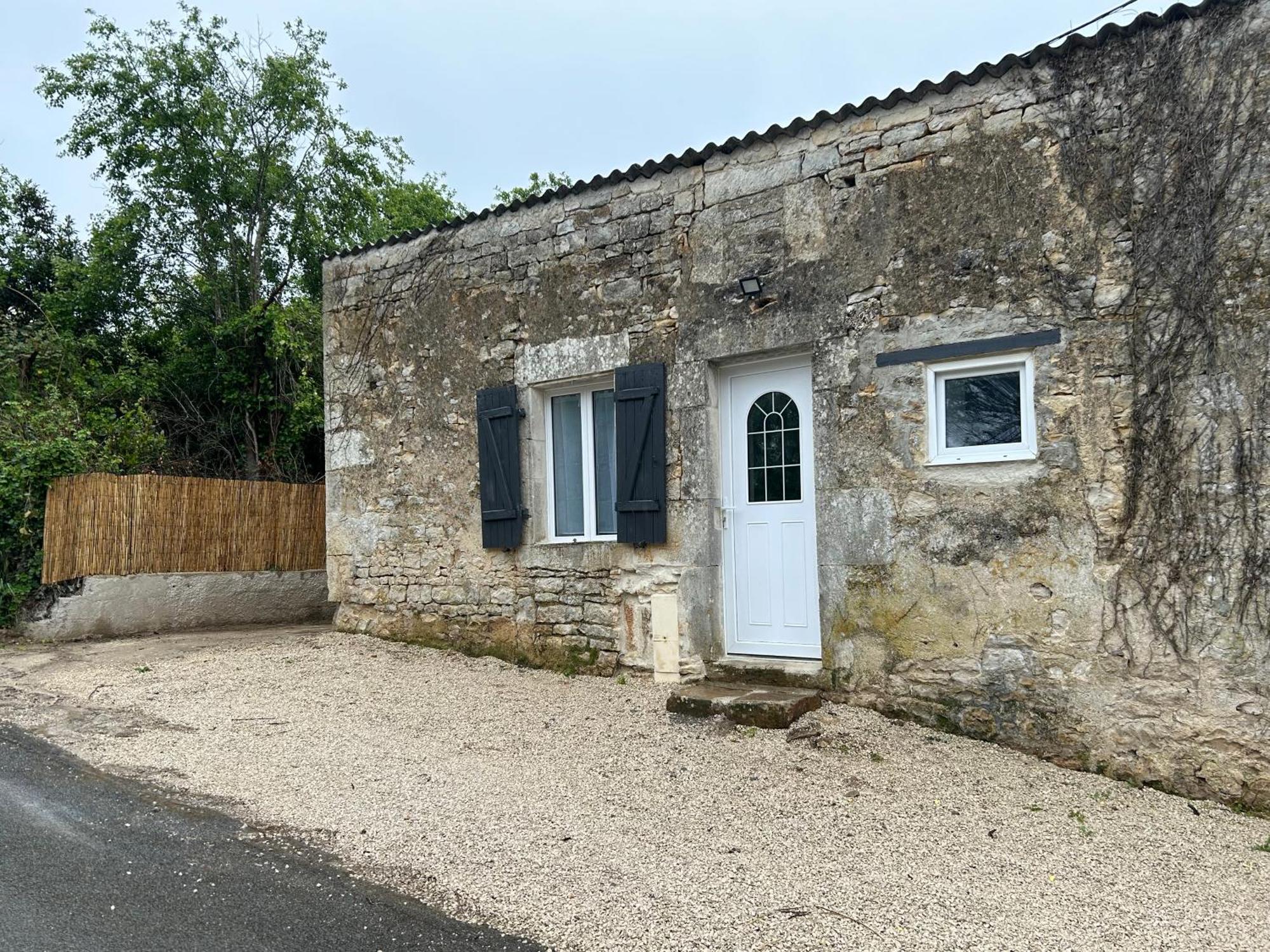 Studio Nanteuil-en-Vallée 외부 사진